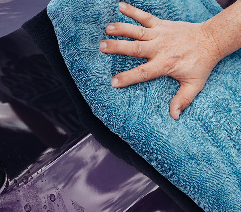 Dry Hard - Double-Sided Twisted-Loop Microfibre Drying Towel