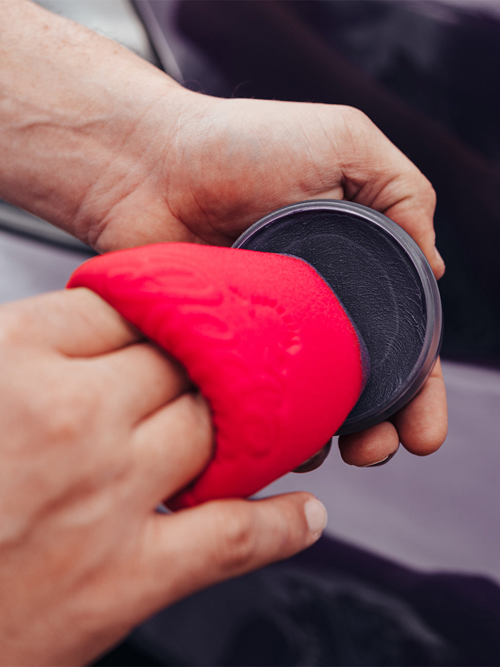 WaxApp - Soft Foam Finger Mitt